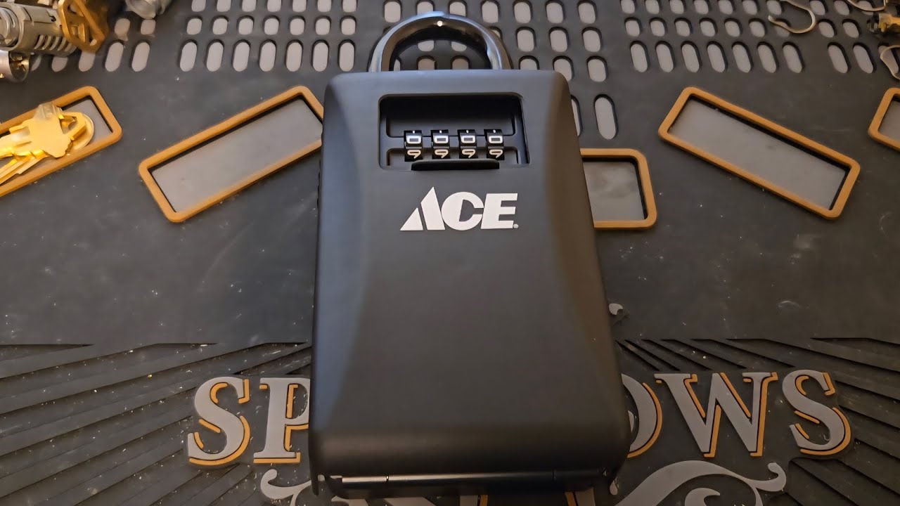 Как найти код от сейфа Ace