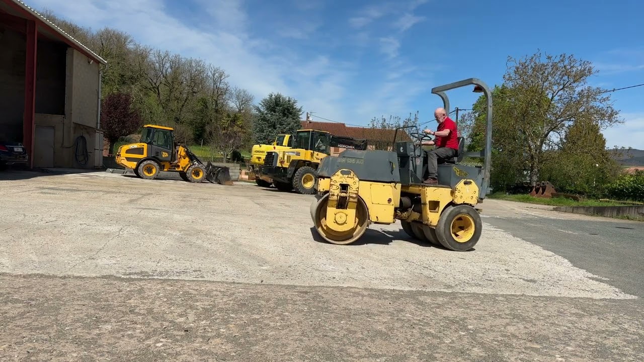 Used 1995 Bomag BW 135 AC Tandem Roller | equippo.com
