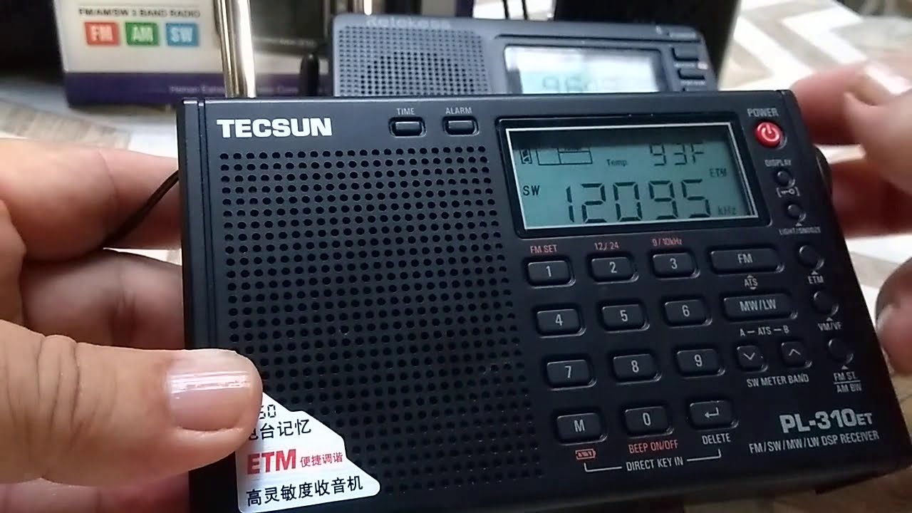 Demostração do rádio Retekess v-115.   e Tecsun pl-310 ET