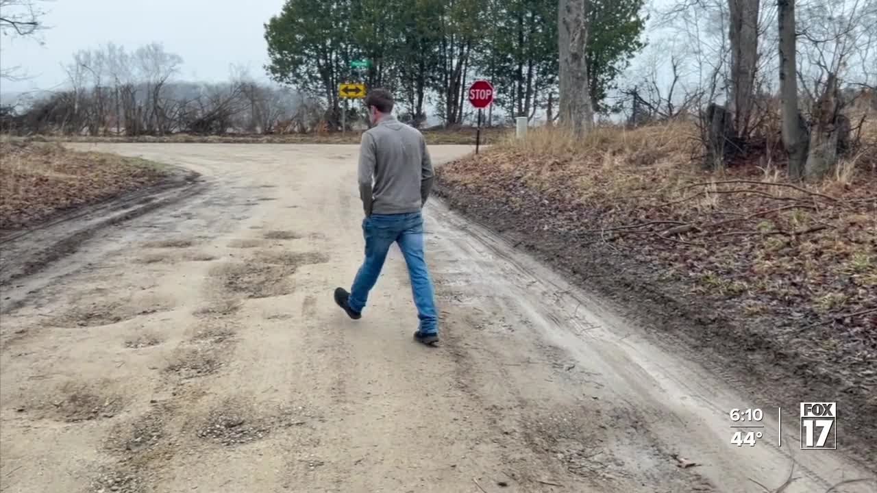 Ionia County neighbors push for answers on damaged dirt roads amid I-96 construction
