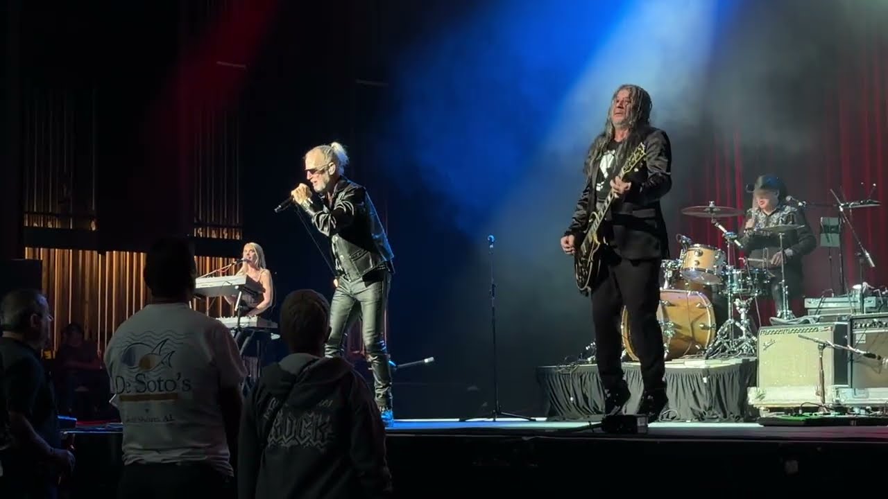 SOS by Men Without Hats, Pechanga Theater 2/5/26 (Full Song)