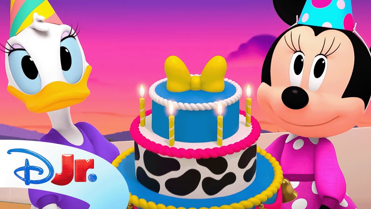 Minnie's Bow-Toons: Camp Minnie 🎀🏕️ | Birthday Boat Bash 🥳 | 