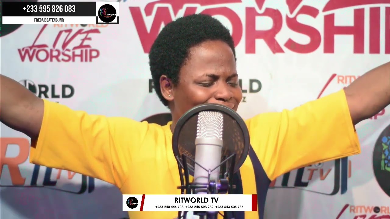 🌟 Experience the Divine Presence with Freda Boateng Jnr! 🌟 Let this worship session transform you.