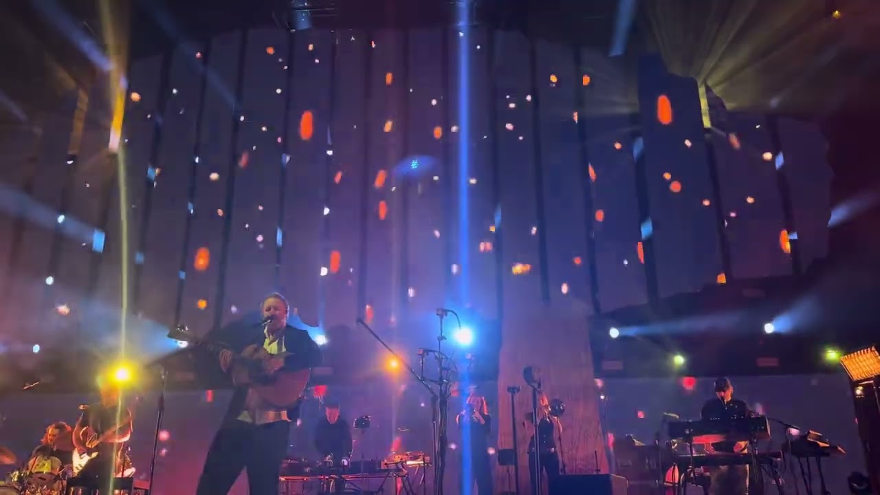 The Burren by Ben Howard - Live @ Forest National, Brussels, Belgium