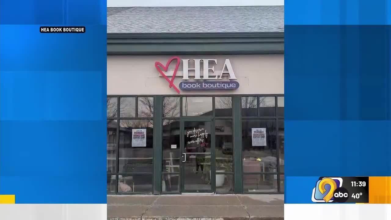 Local romance bookstore expanding to new location