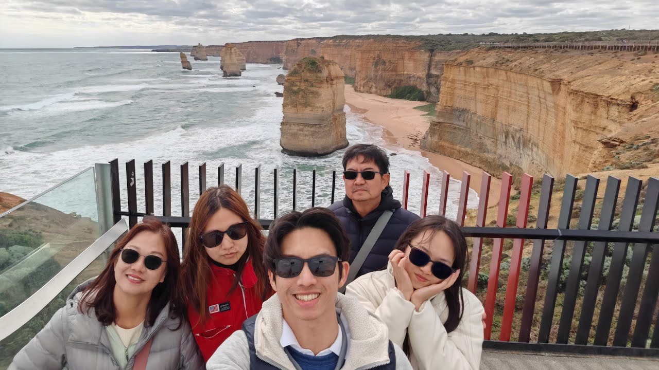 12 Apostles and Port Campbell