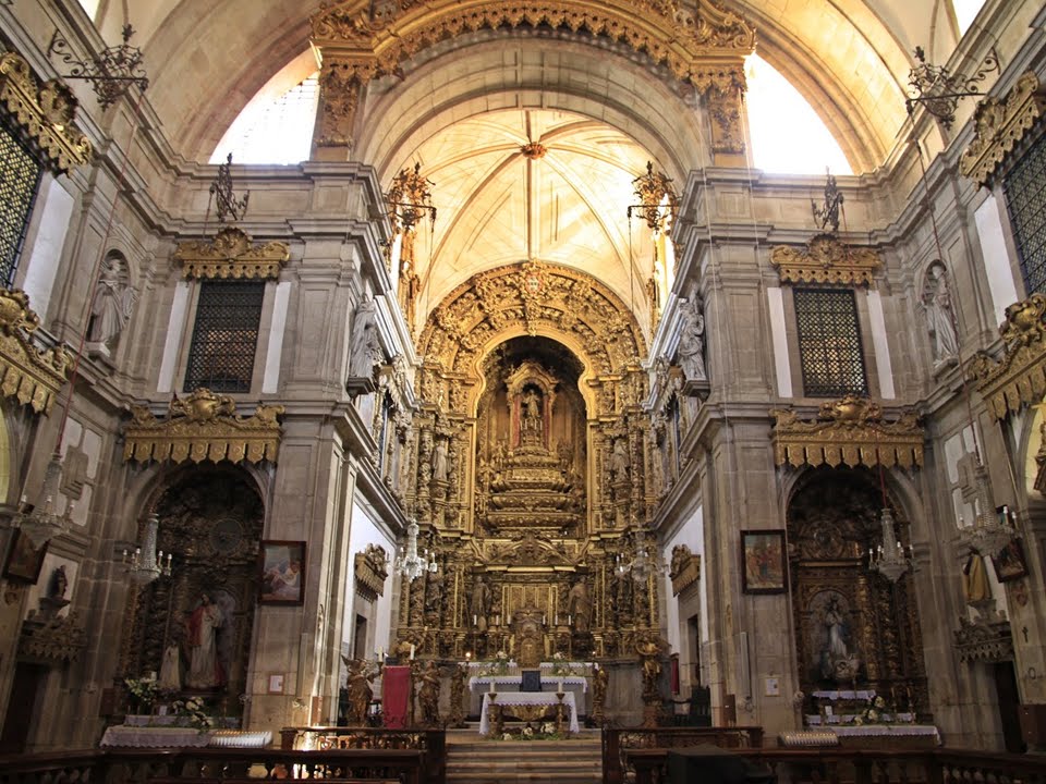 O MOSTEIRO DE AROUCA