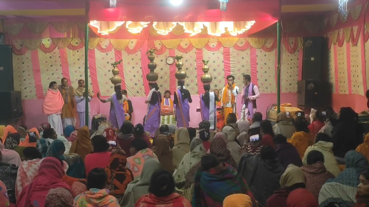 হরি নামে কলসি মাথায় নাচ#horekrishno #sanatandharm