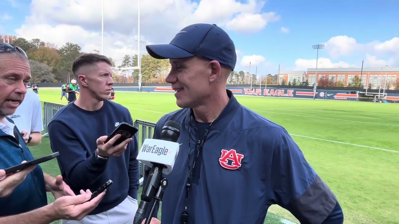 DJ Durkin names Deuce Knight starting quarterback