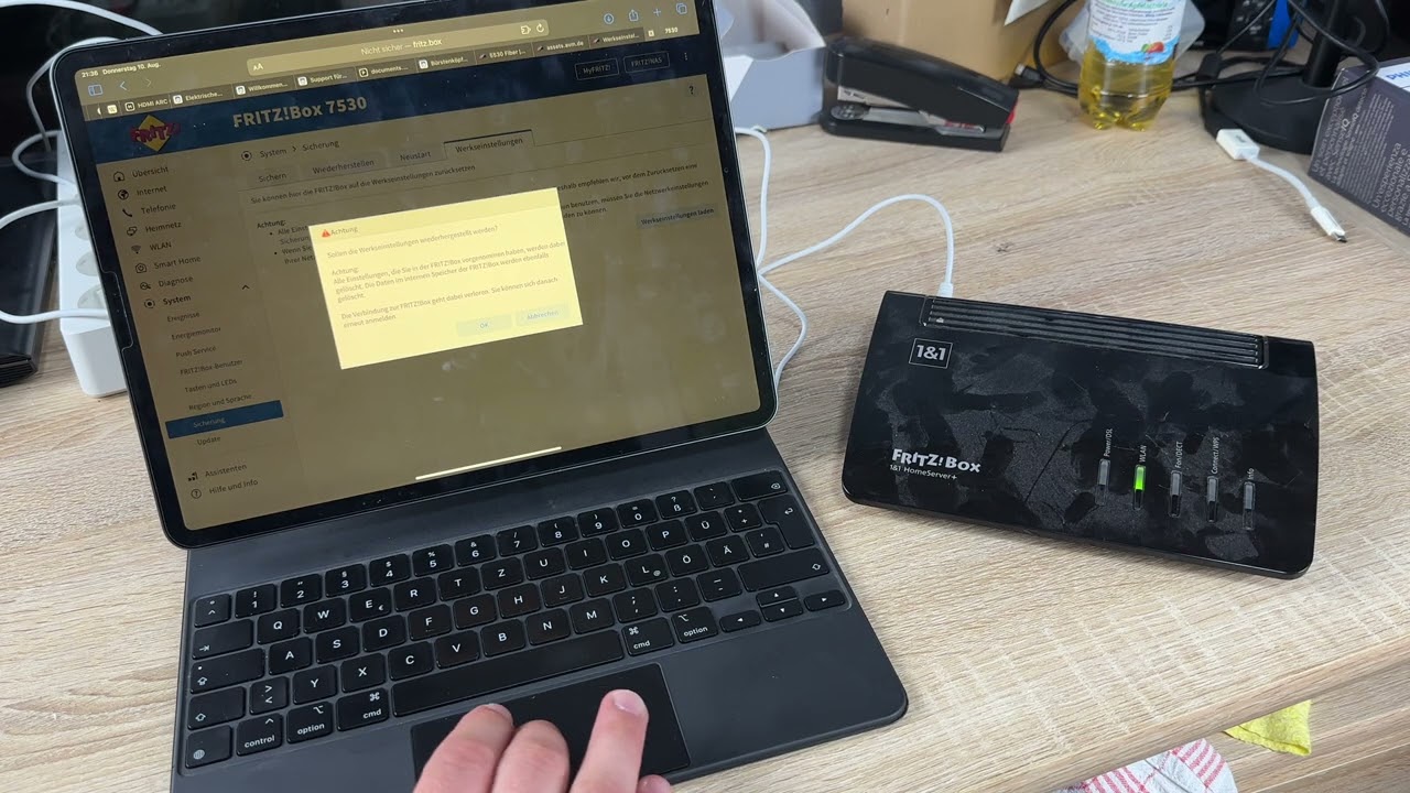 AVM Fritz Box 7530 WLAN Router auf Werkseinstellungen zurücksetzen mit PC, Tablet oder Smartphone