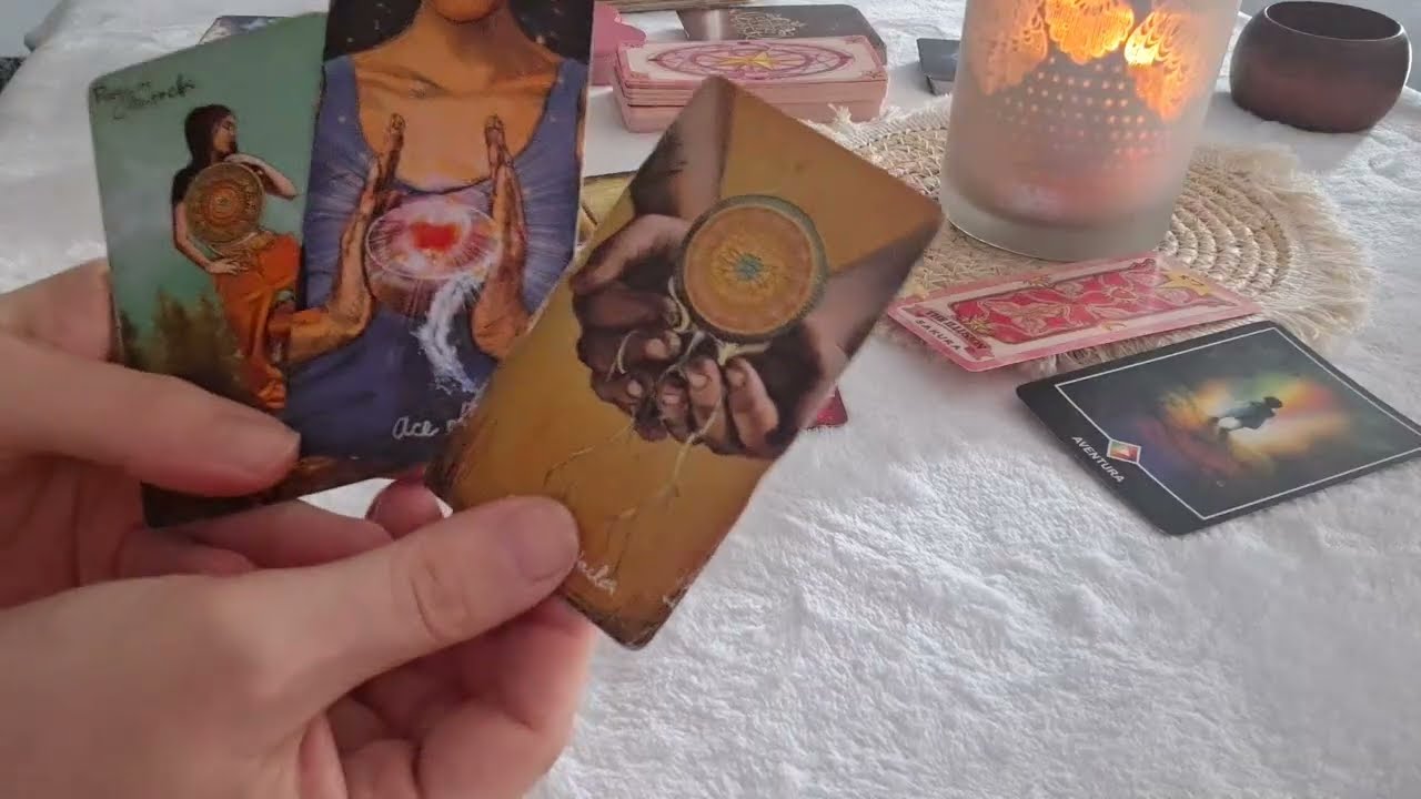 ✨️🦋ASÍ ES COMO TE VE: Qué le gusta de ti? Qué no? Qué Piensa de ti? 🦋✨️Tarot Interactivo Amor Hoy