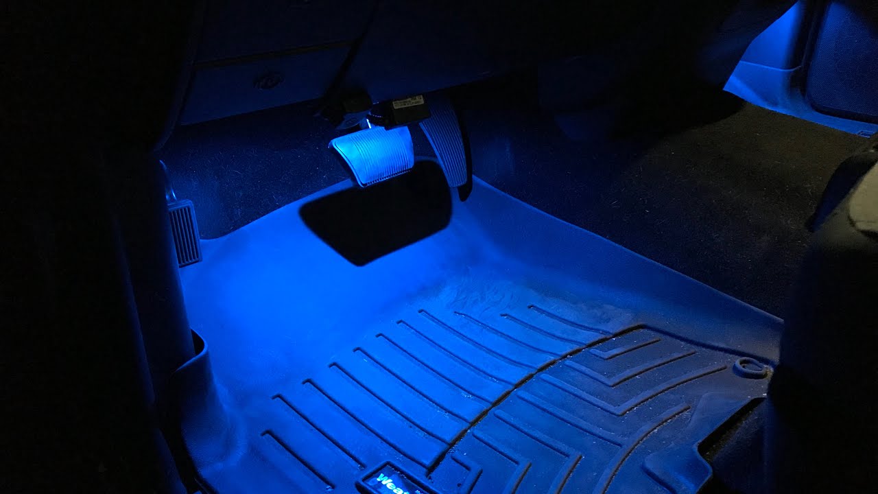 Установка подсветки пространства для ног RAM 1500 со светодиодной модернизацией