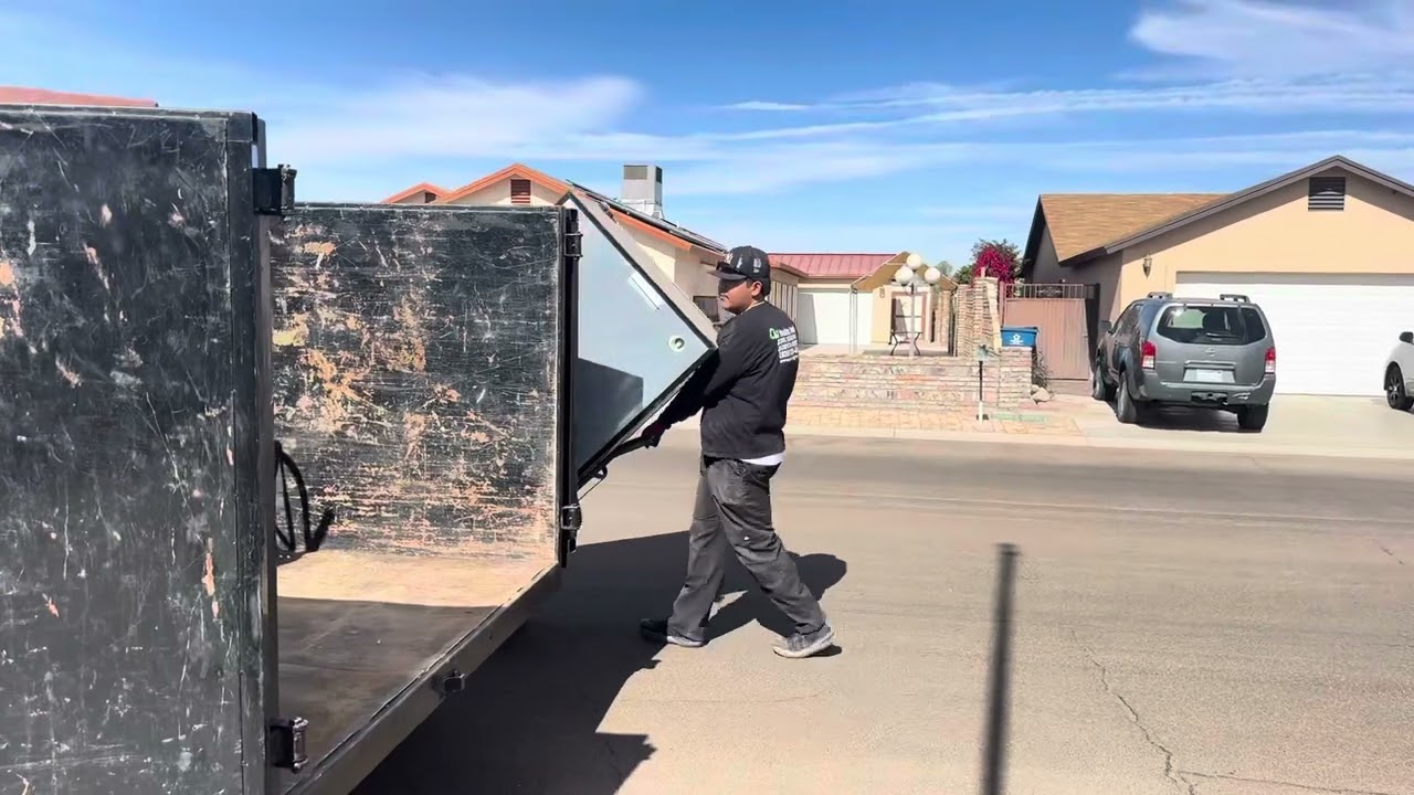 WE REMOVED OLD COUCHES | JUNK REMOVAL IN YUMA, AZ | AZ HAULING JUNK