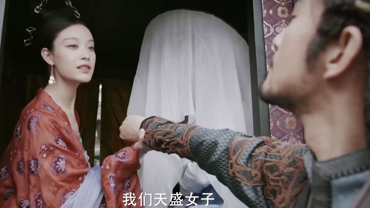 Принц лугов посмотрел на девушку с Центральных равнин свысока, но неожиданно девушка оттолкнула его.