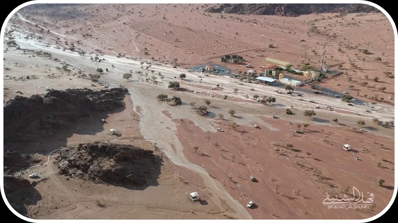 تصوير جوي لأمطار حايل ( مشار ) الثلاثاء 1439/3/3 هـ . تصوير : فهد الشنيفي .