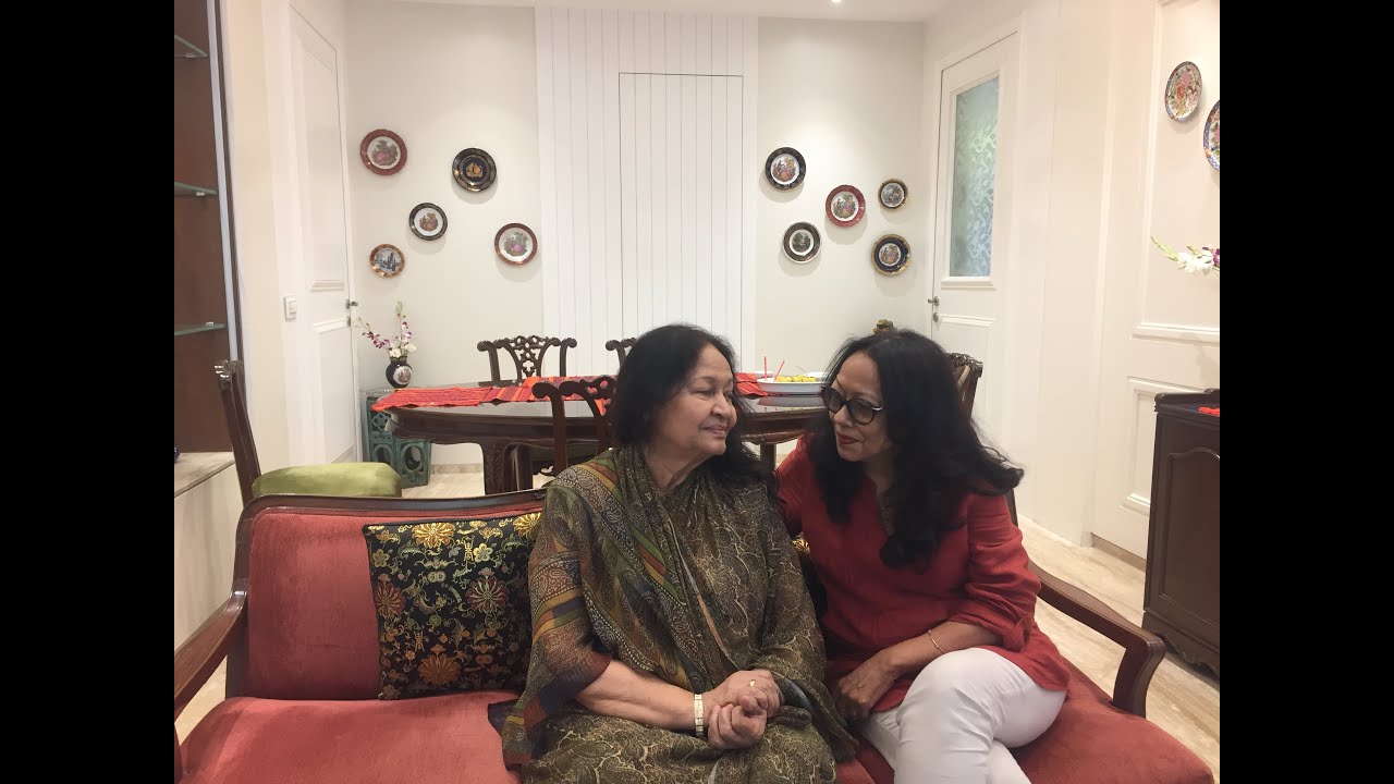 #KyaKahaaPhirtoKaho Mallika-e-Ghazal #Madhurani ji sings #DaghDehlvi's Ghazal  @APbazm​