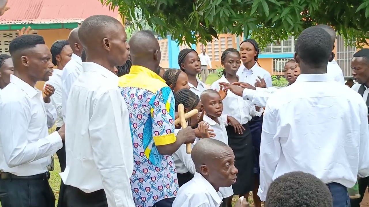 Luumu mu dyulu avec la Chorale Sainte Alphonse de la Paroisse Inabanza/Ngandanjika.