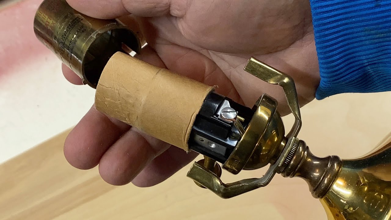 How to Replace a Lamp Socket Easy