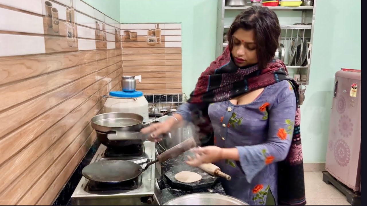 बहुत मुश्किल है इतनी ठंड 🥶 में पूरे घर को संभालना Morning routine/Housewife Rupa vlog 