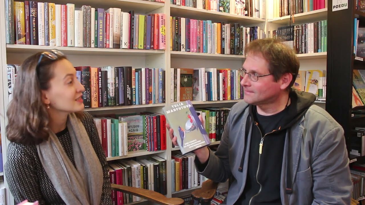 Leseschatz-TV im Gespräch mit Yulia Marfutova (Werbung als Buchhändler und aus Leidenschaft)