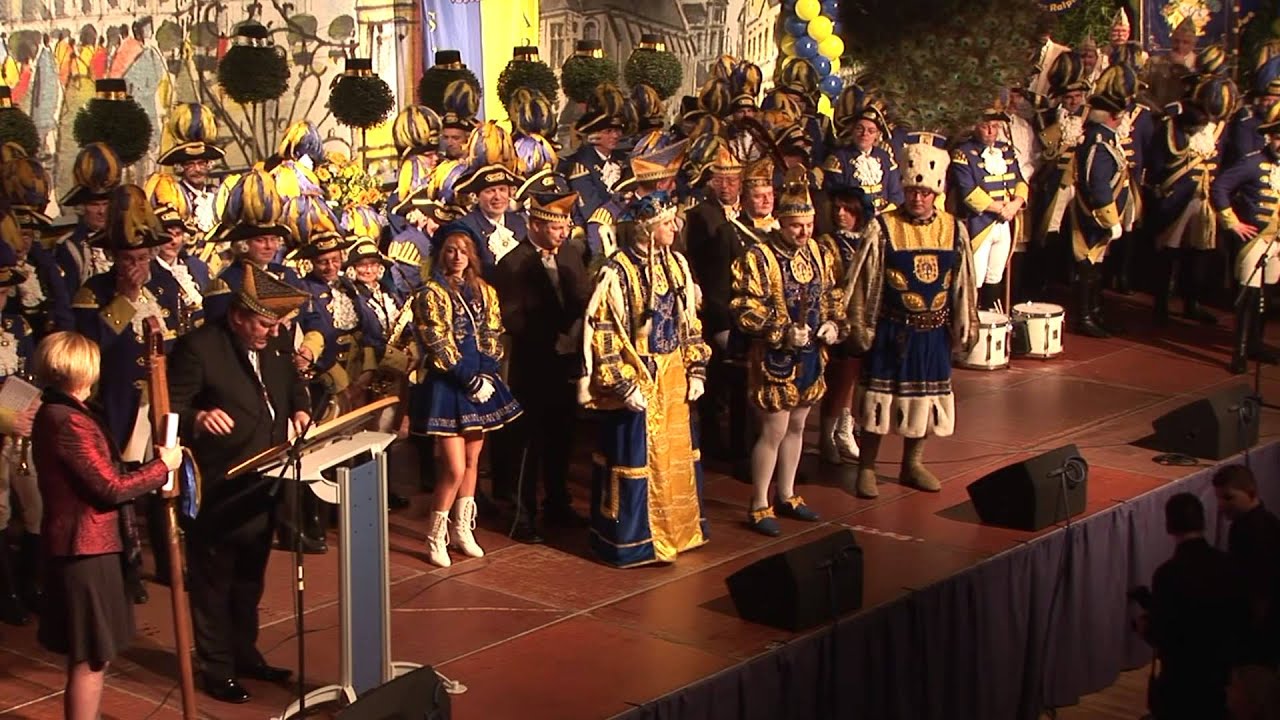 Die Proklamation des Brühler Dreigestirns 2013