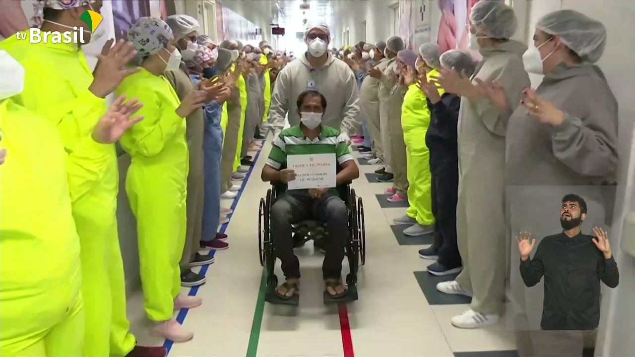 Hospital de Manaus vira referência no tratamento da covid-19
