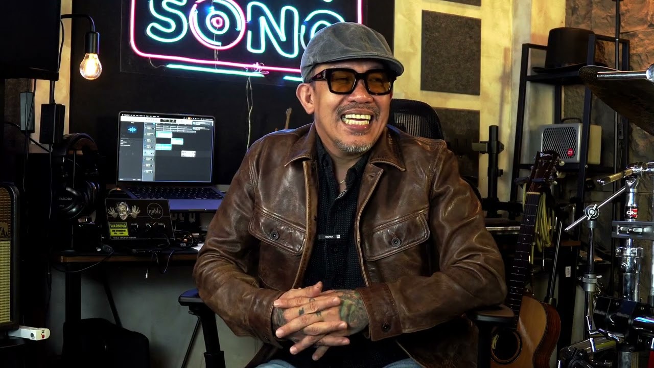 What Jon thinks about the Guitar Scene in the Philippines and the Future of Elegee