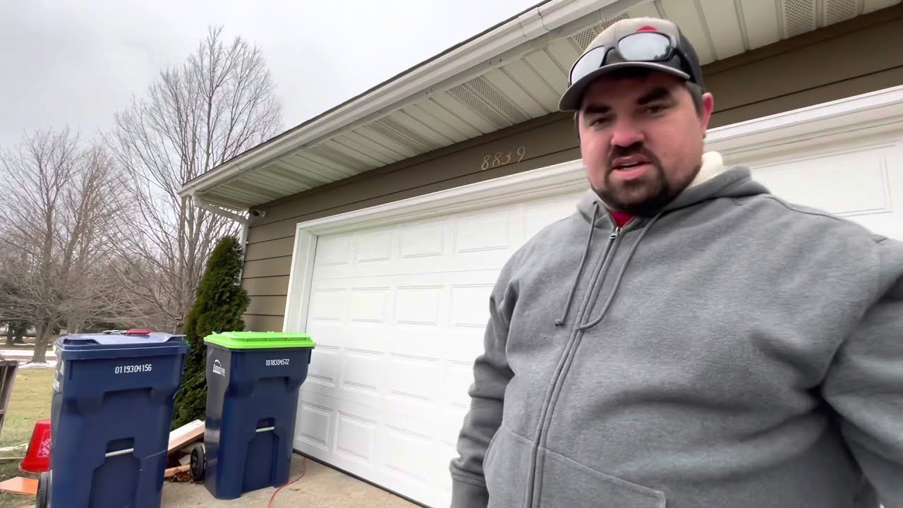 Installing garage door Vinyl Thermostop - Royal Building Products - 2149 UniFlex