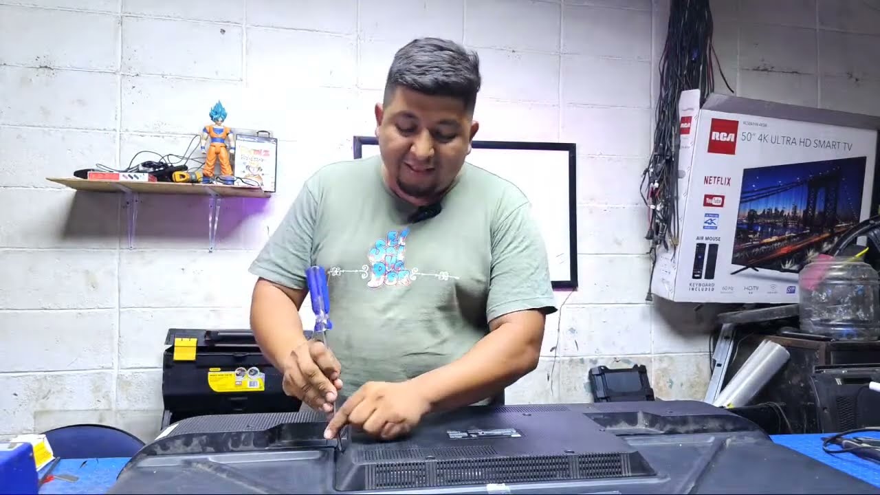 Reparando pantalla TCL.