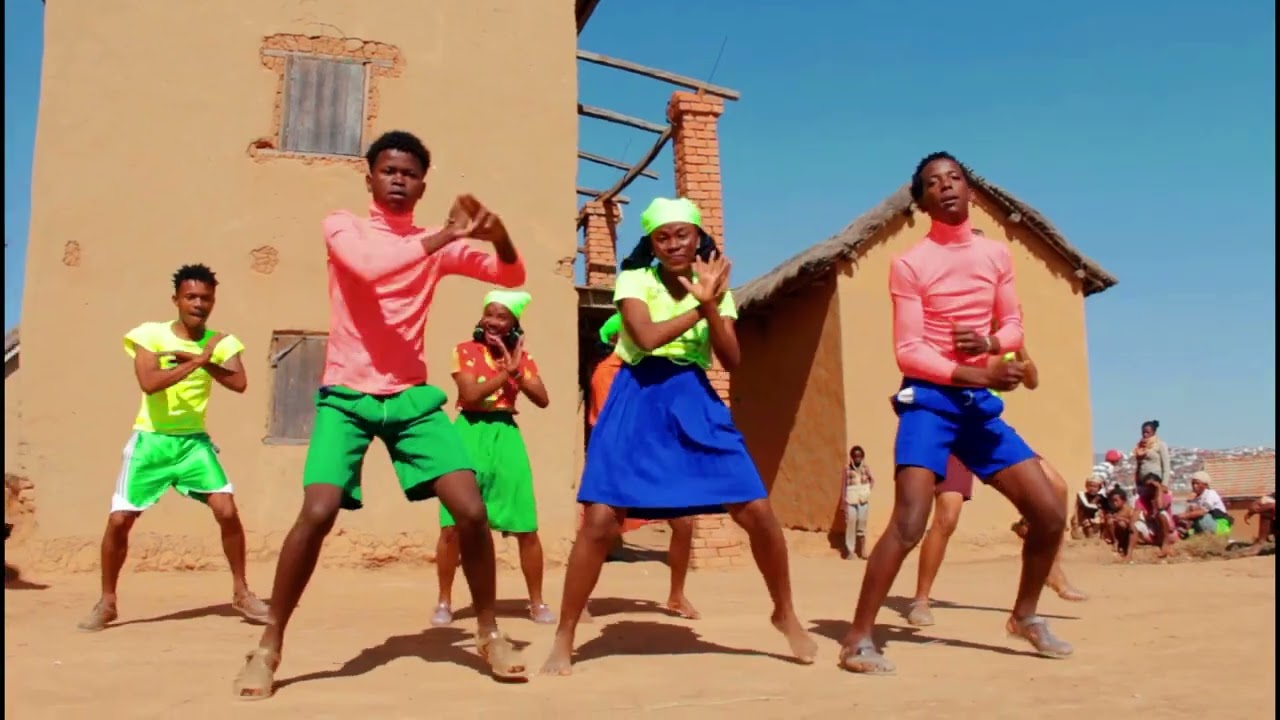 NGITA DANCE - Dance cover Traditionnel remix ( by GS Entertainment 2021 )