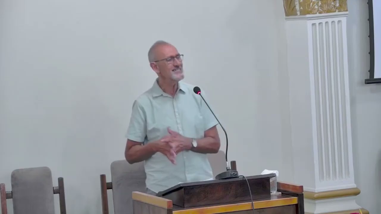 Confie (Provérbios 3.5-8) Rev.  Edson Martins