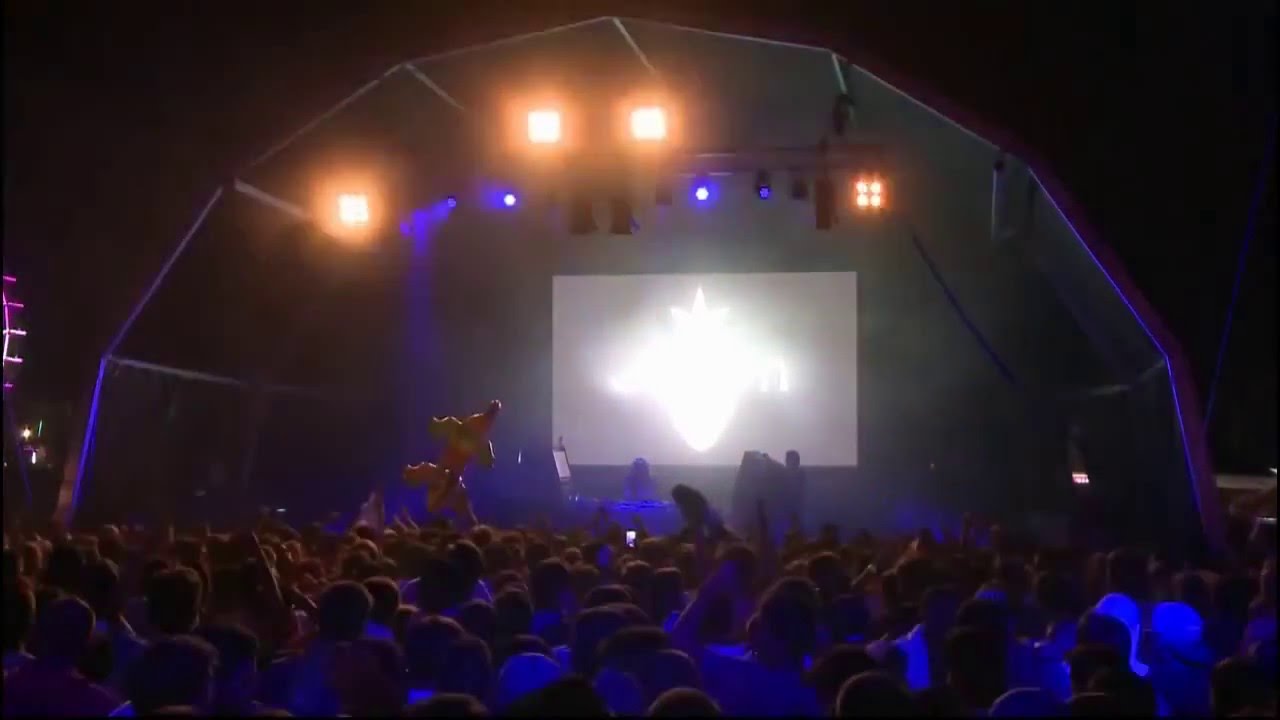 Juicy M   Live at MEO Sudoeste Festival