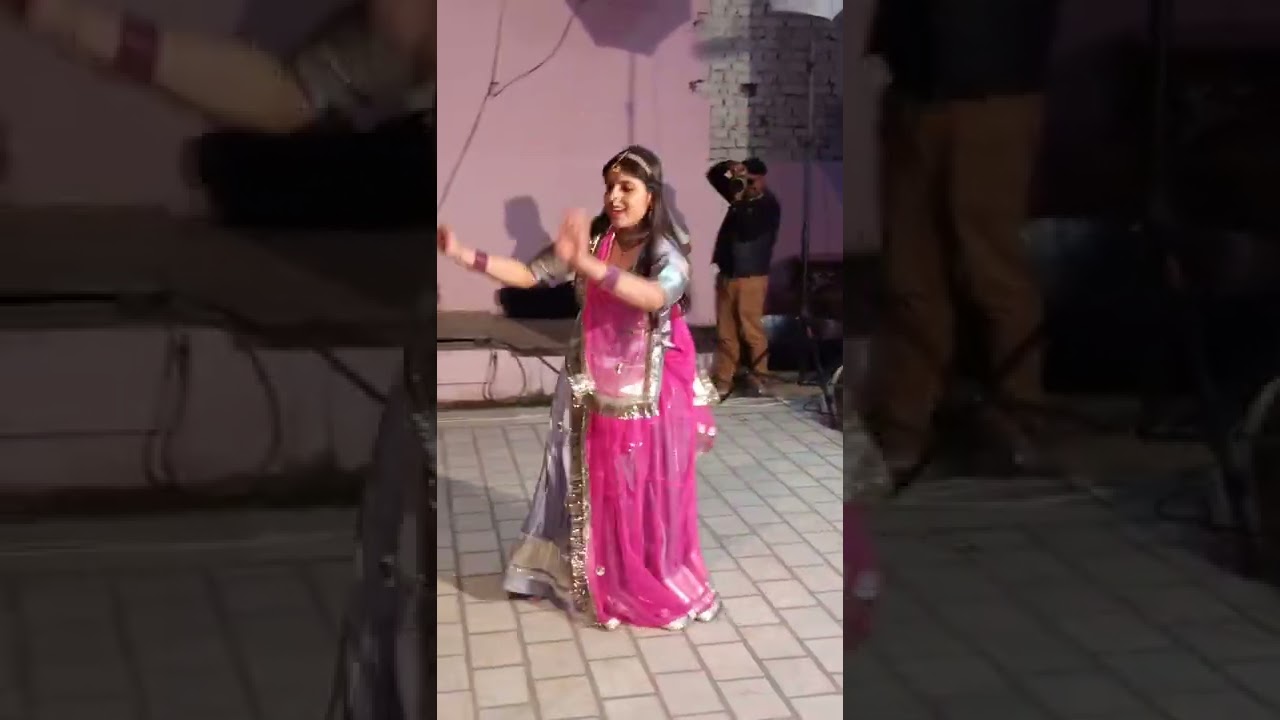 aaye ho meri zindgi me tum bahar banke 🥰🥰   @UIDAASAI7 @karishmakapoor7327
