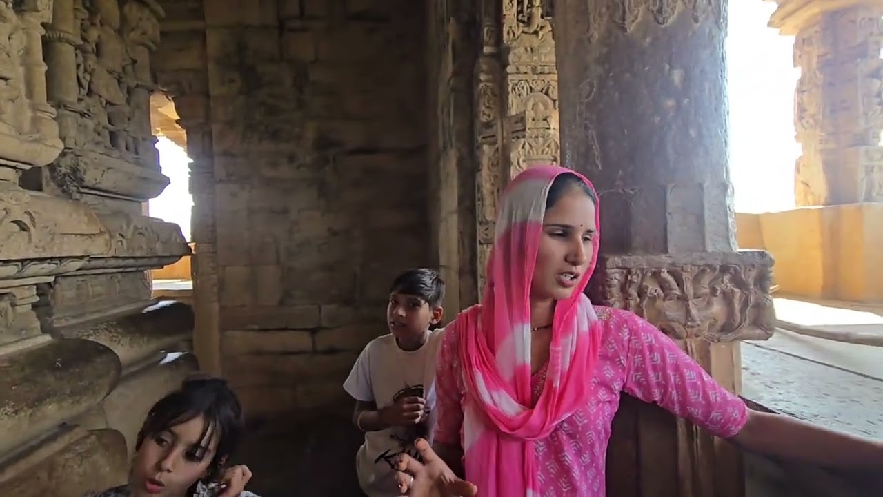 चित्तौड़गढ का ये कोनसा मंदिर है 🥰//Rajasthani marwadi vlog ♥️//sarita khokhar 