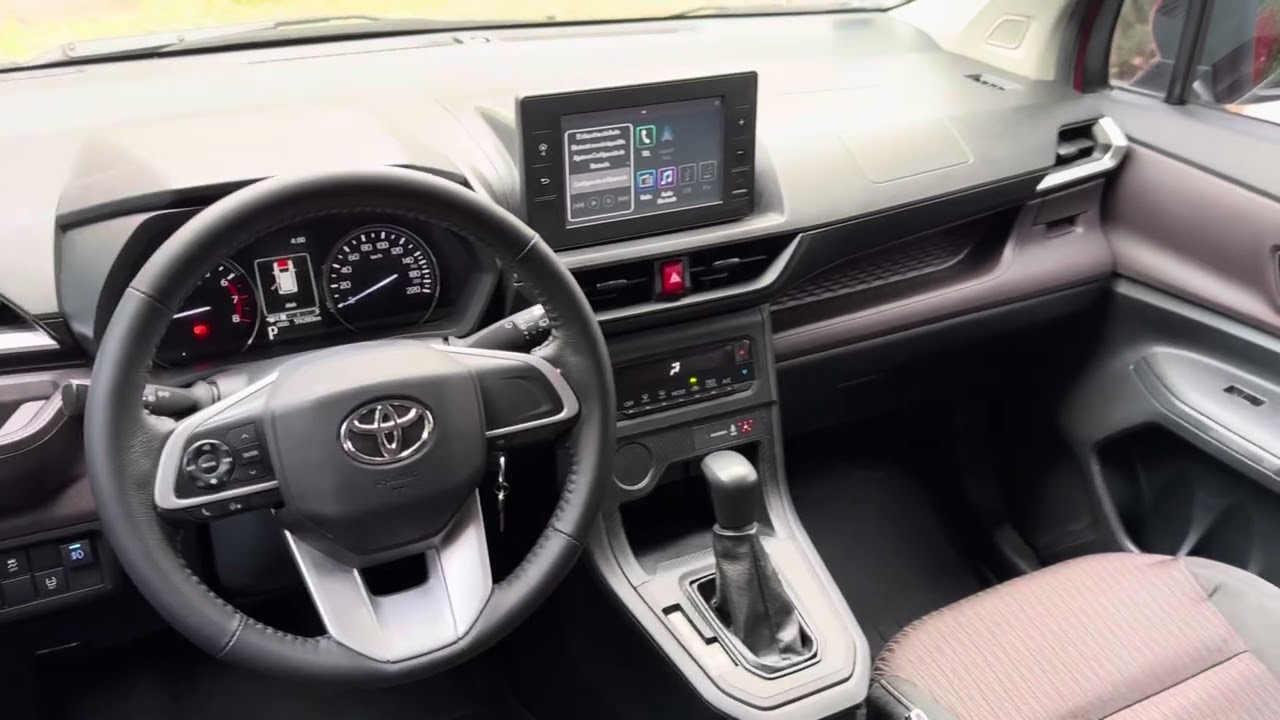 Toyota Avanza 2023 versión XLE automática, llama al 5585301957 $299,000