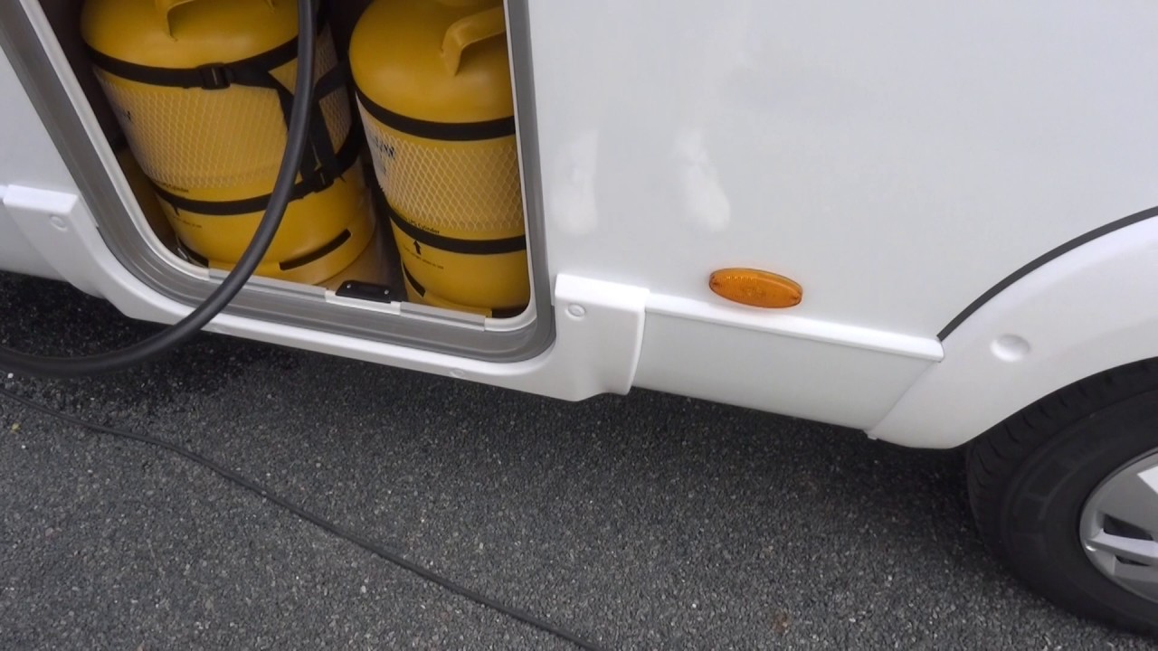 Caravanes 2000 Chécy Livraison : le GPL camping car Burstner