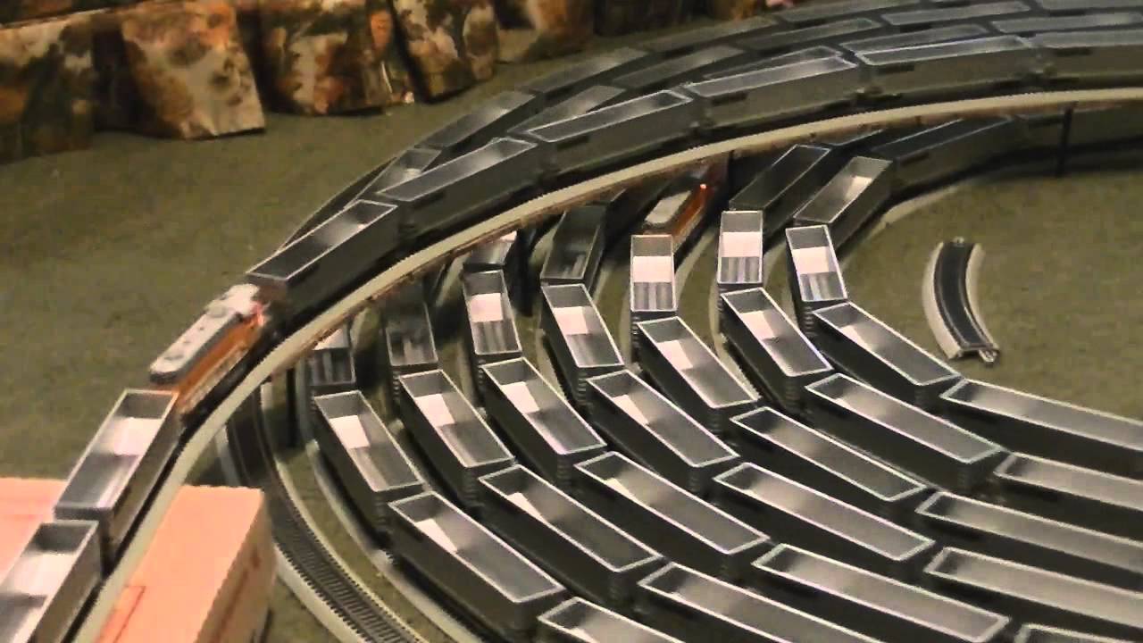 The spiral with Ho Scale 243 cars 9 engines