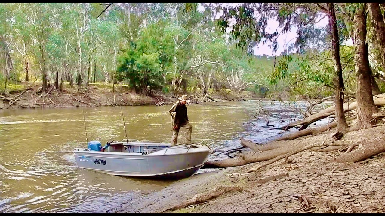 Mud River Boat Camping Adventure.. Crayfish, Cod and Coldies...