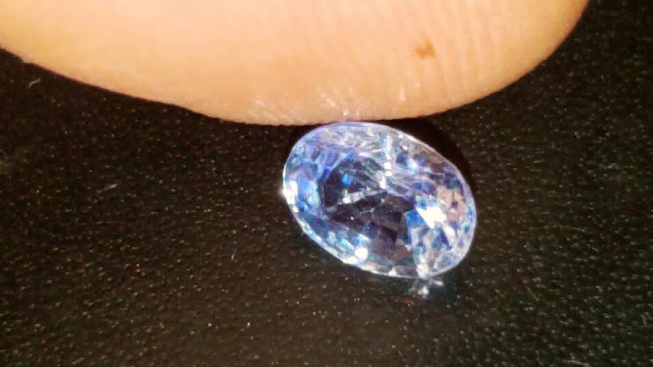 VVS light blue Sapphire