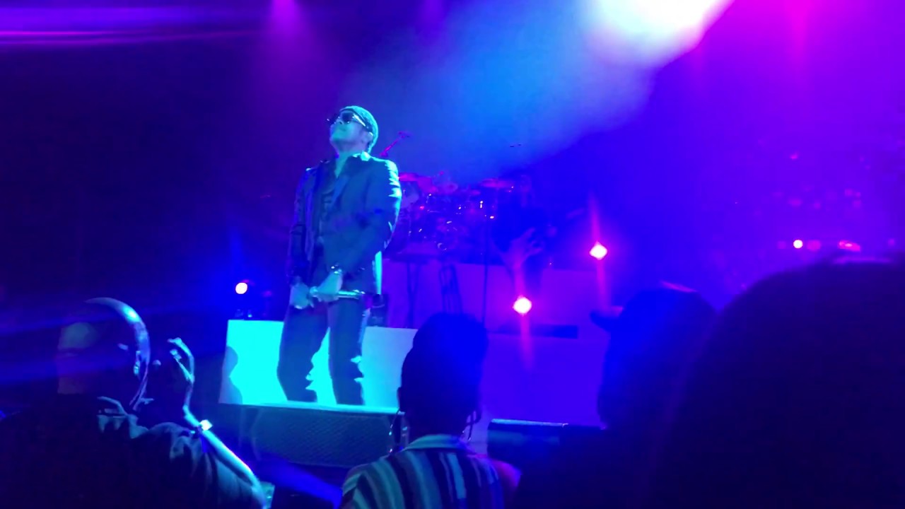Maxwell Live - Do Me Baby Prince Cover - 50 Intimate Nights Tour (LA 11.10.2018)