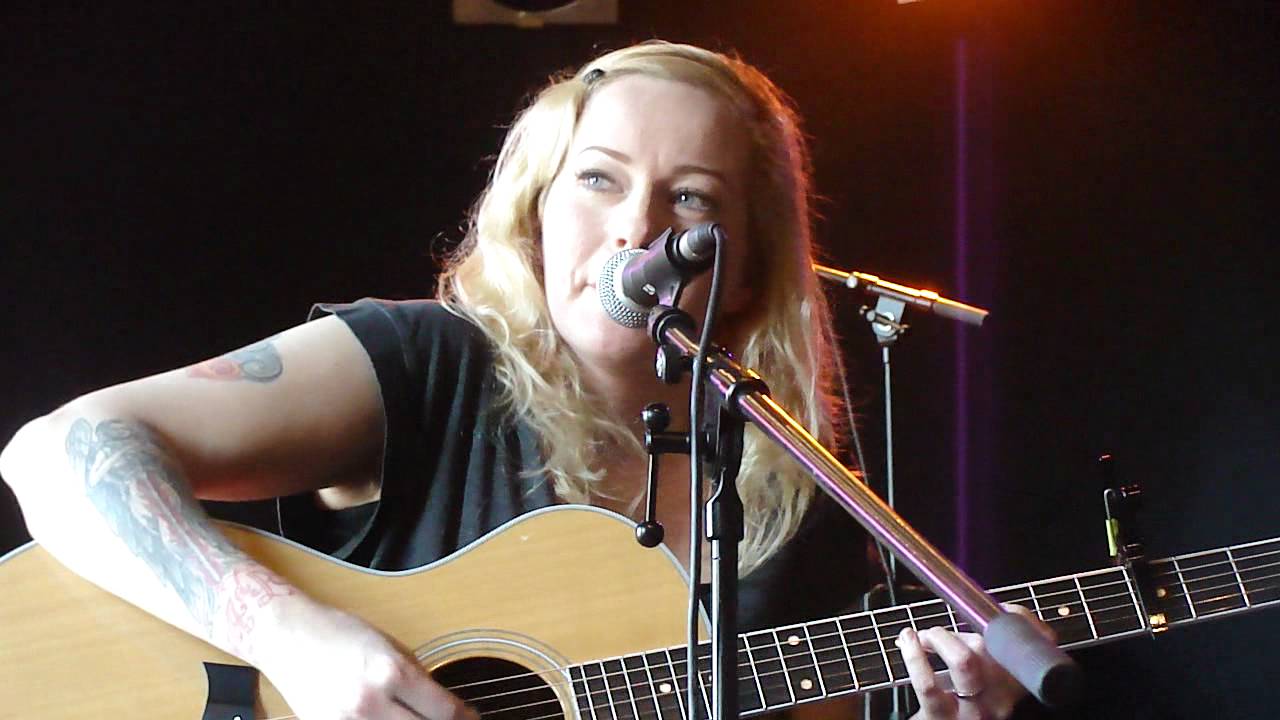 Anneke van Giersbergen - Beautiful one