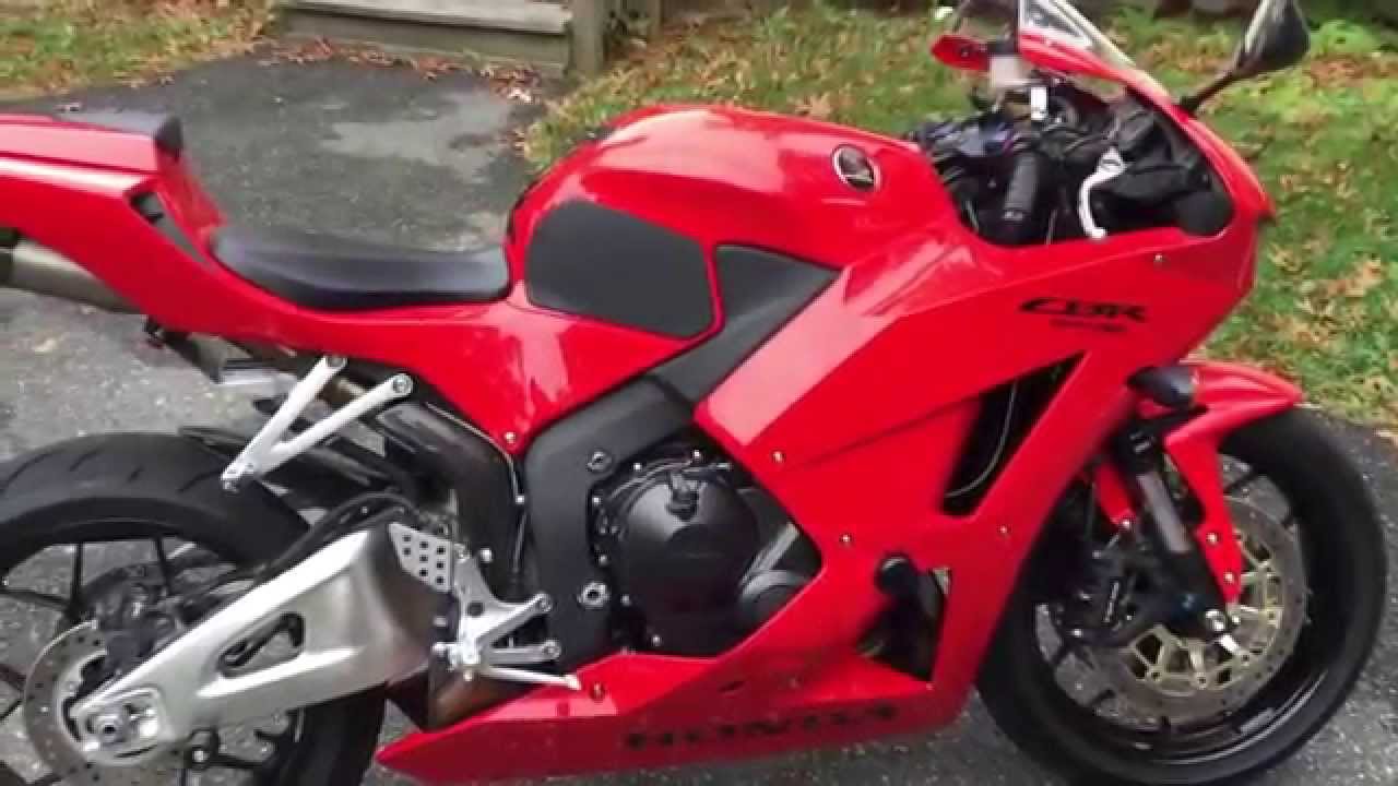 2013 Honda CBR600RR rider review/walk around