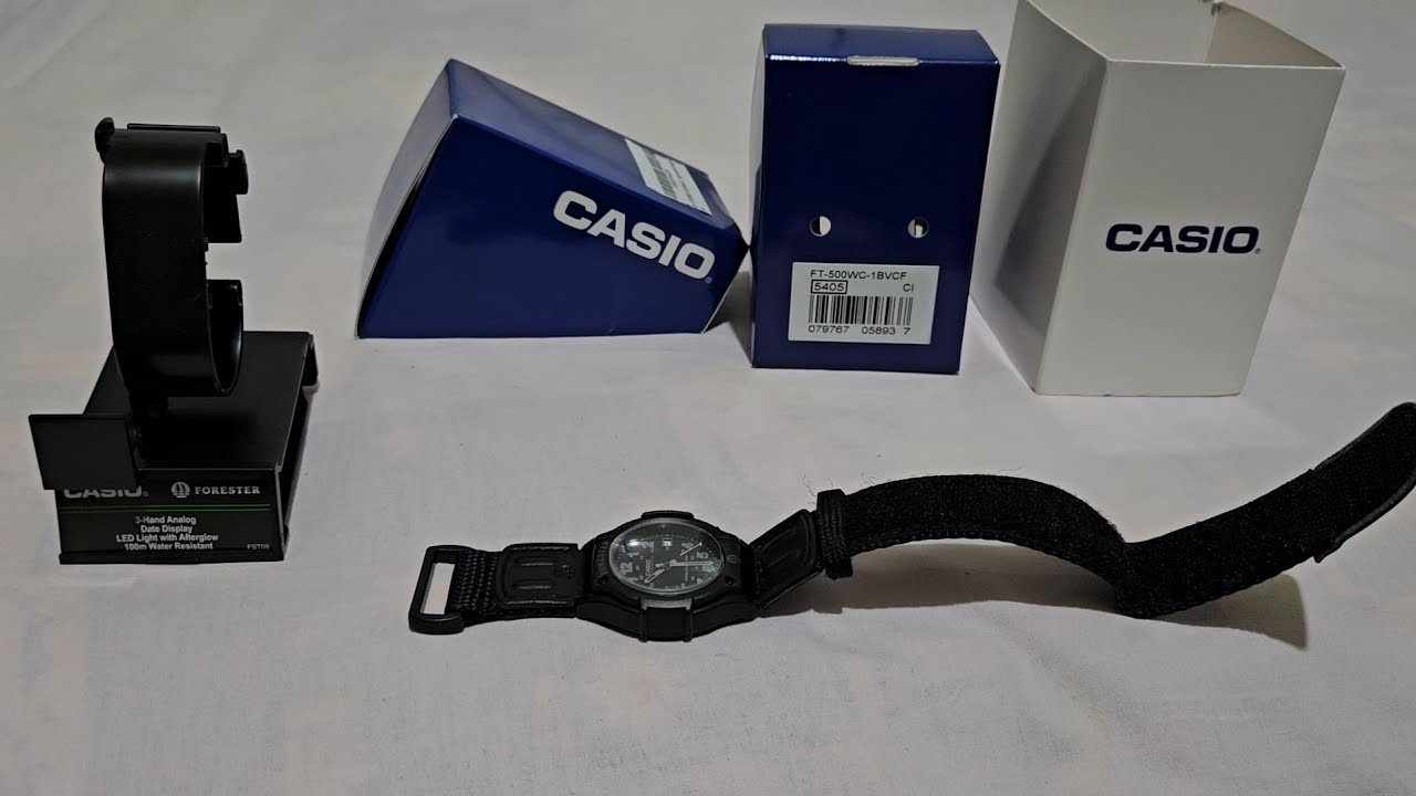 Casio Forester Preto - FT500WC-1BV- Com pulseira em lona com velcro