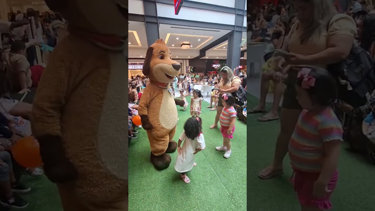 Dia das crianças com o tijolinho #mascotes #crianças #diadascrianças #dança #circo #alegria 