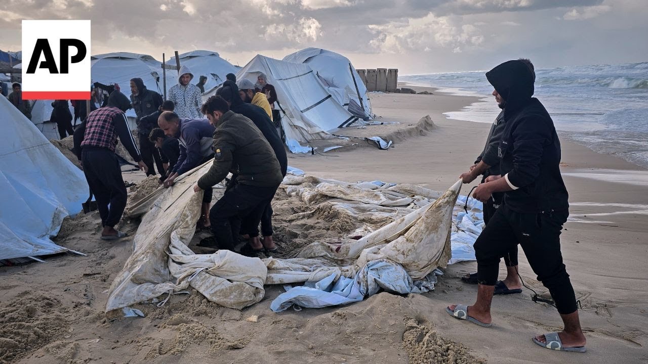 Scenes in Gaza as heavy rain batters shelters
