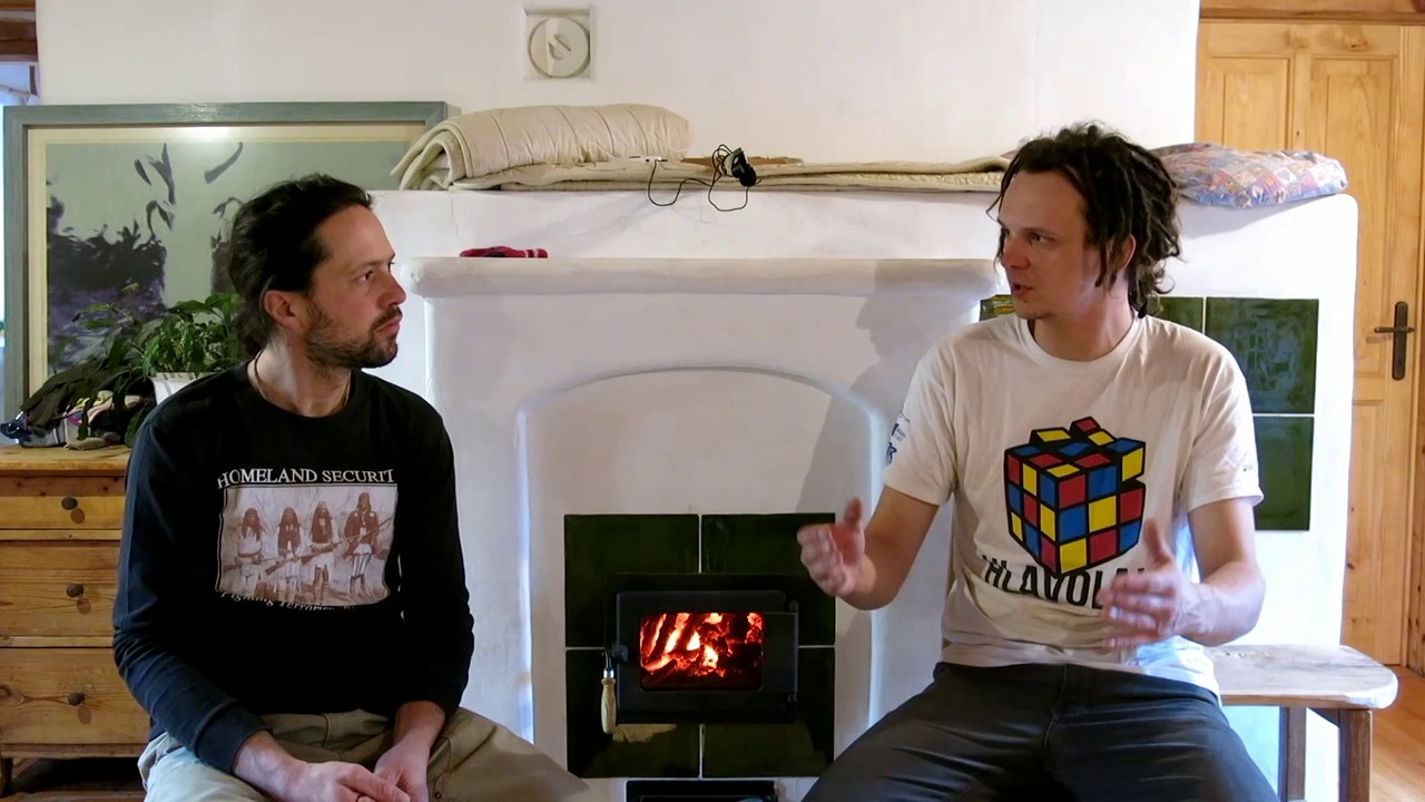 Z jakého materiálu může být topeniště