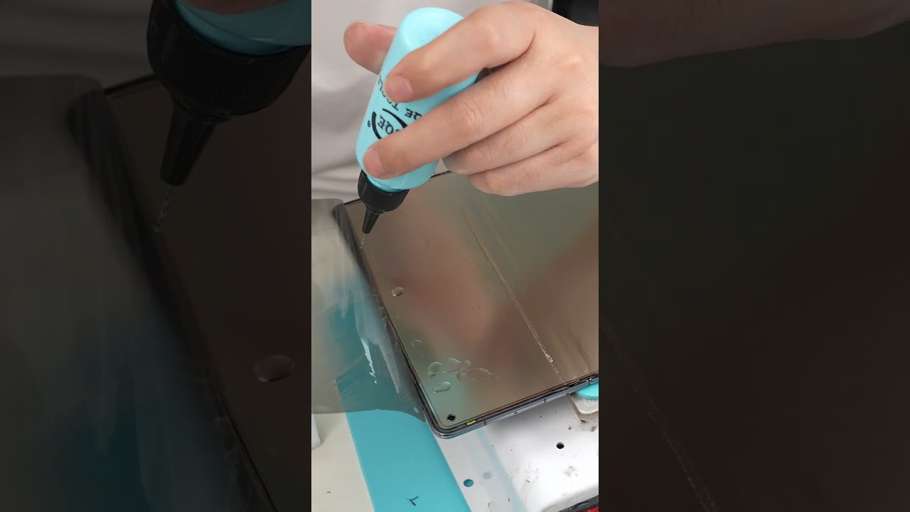 The Hardest Fold Screen Repair, click the link for full video! 😵🔧