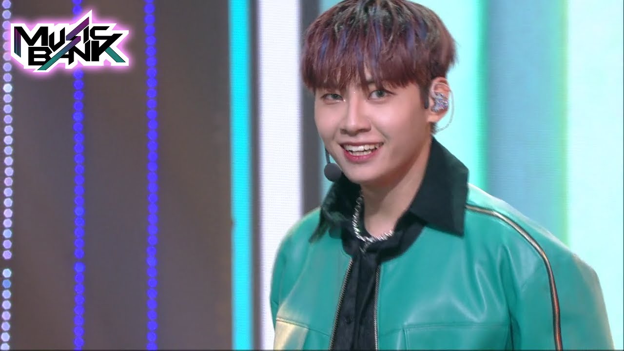 LEE JIN HYUK(이진혁) - Work Work (Music Bank) | KBS WORLD TV 211029