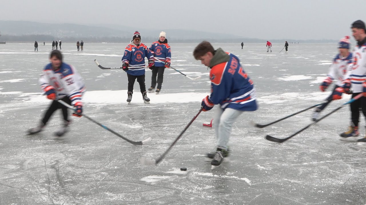 Egerszegi Titánok a Balaton jegén