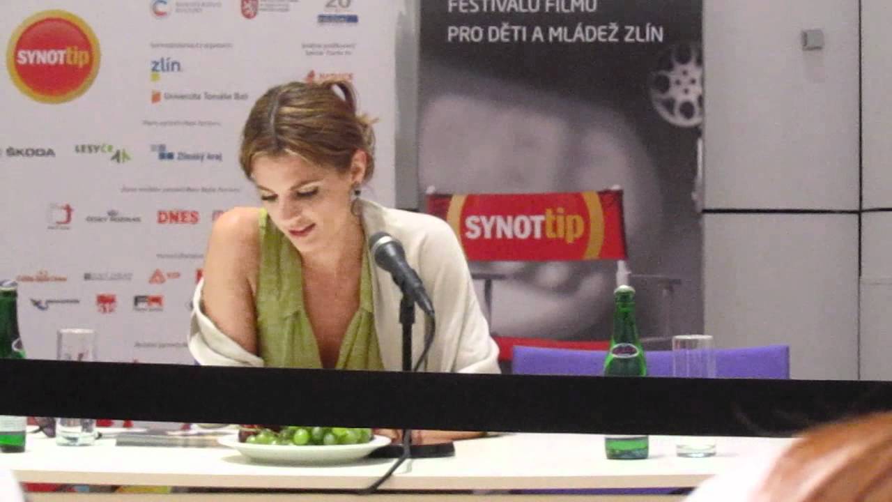 Stana Katic - meeting with fans in Zlín - Q/A [part 1 of 2] - including Stana's song